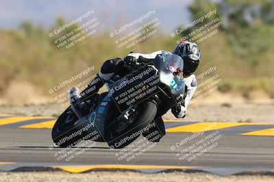 media/Nov-06-2022-SoCal Trackdays (Sun) [[208d2ccc26]]/Turn 7 Set 2 (1050am)/